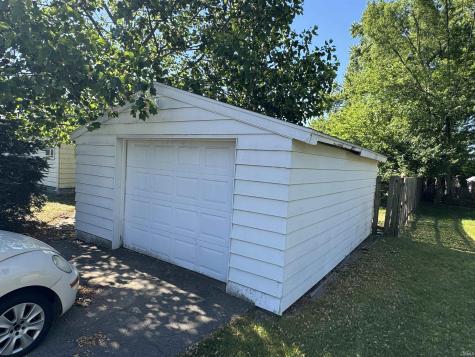 301 S 35th Street South Bend IN 46615