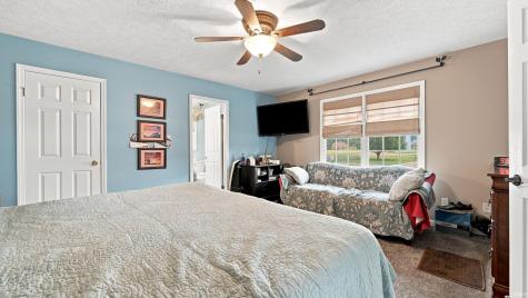 5400 W Blaire Drive Muncie IN 47304