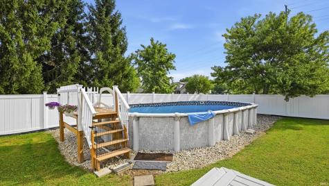 5400 W Blaire Drive Muncie IN 47304