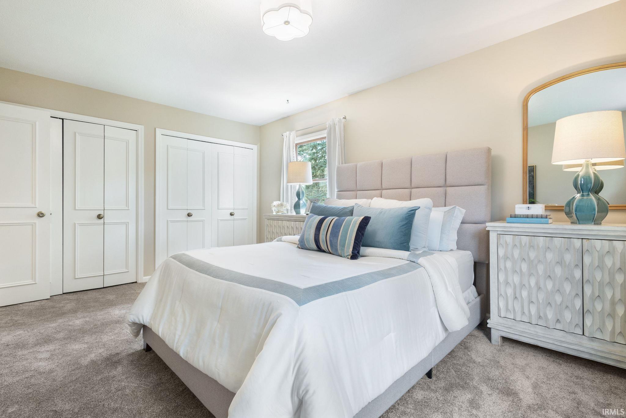 1854 Acorn Lane Mishawaka IN 46544