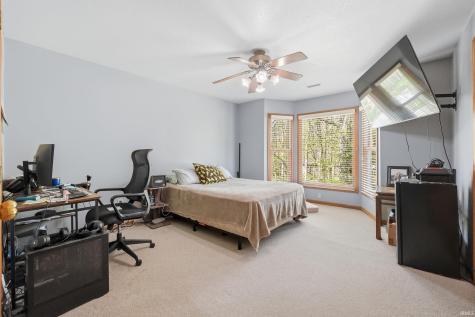 5117 Larekit Lane Fort Wayne IN 46804