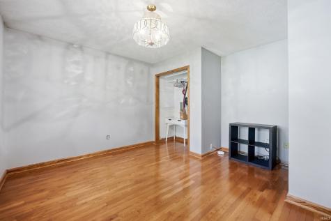 5117 Larekit Lane Fort Wayne IN 46804