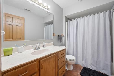 5117 Larekit Lane Fort Wayne IN 46804