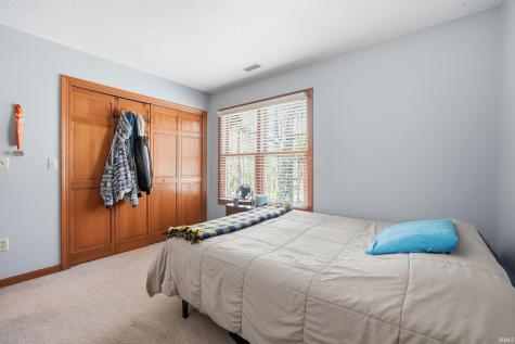5117 Larekit Lane Fort Wayne IN 46804