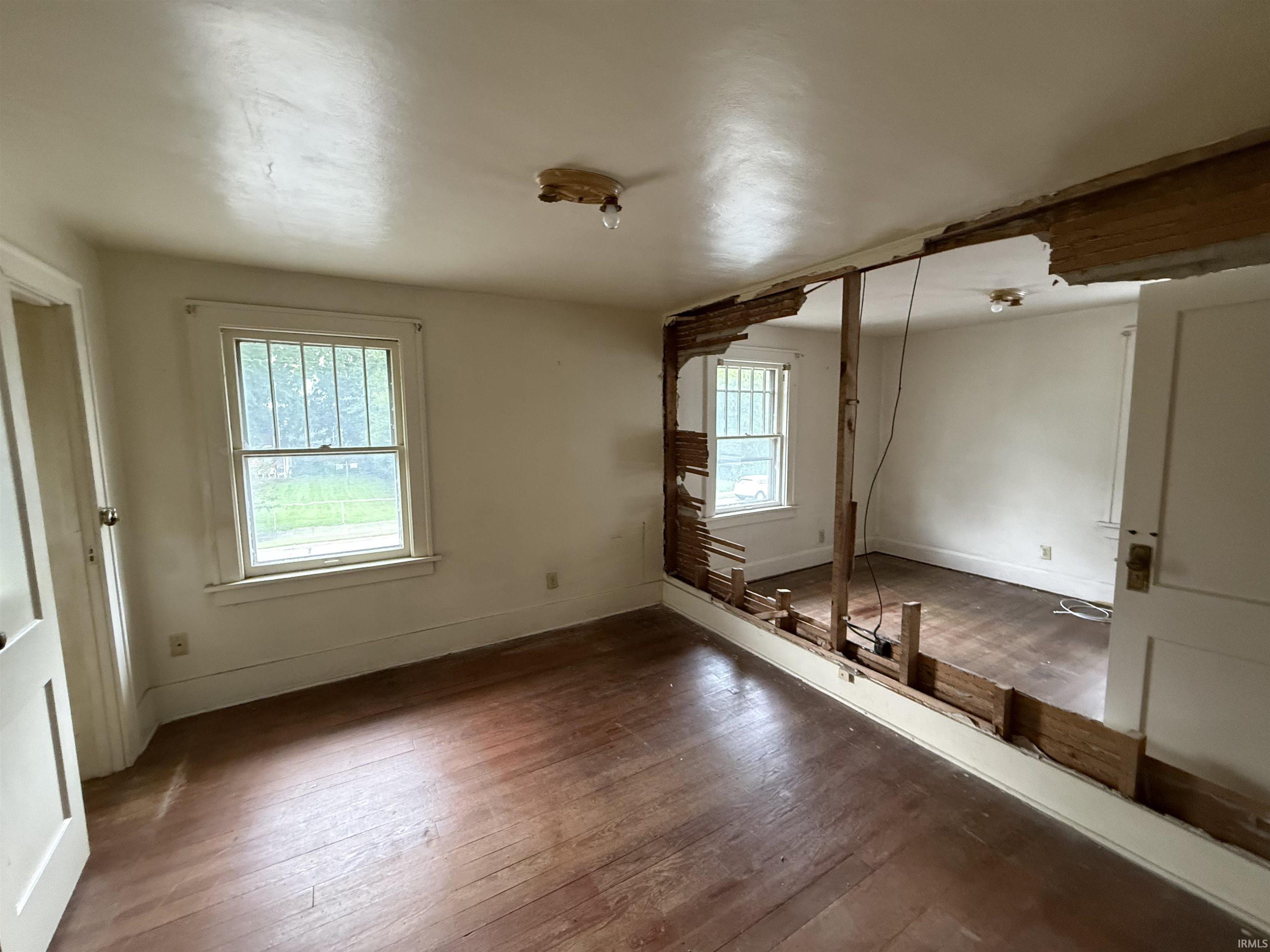 2617 W Washington Street South Bend IN 46619
