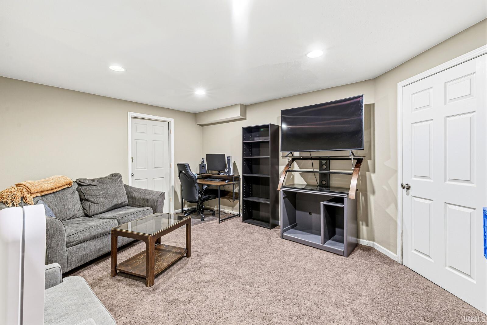 23057 Sheri Lane Elkhart IN 46514