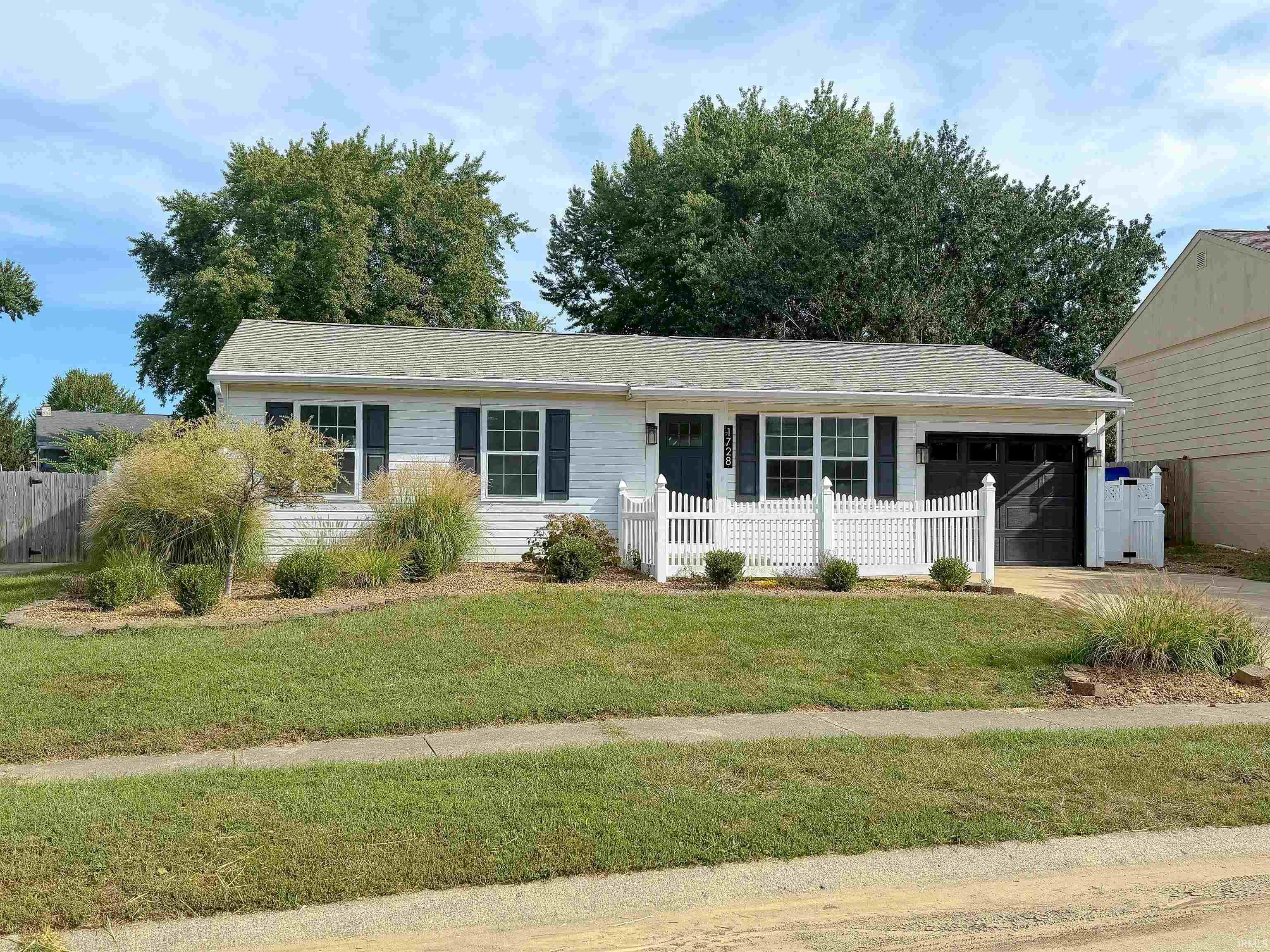 1728 Teasdale Lane Kokomo IN 46902