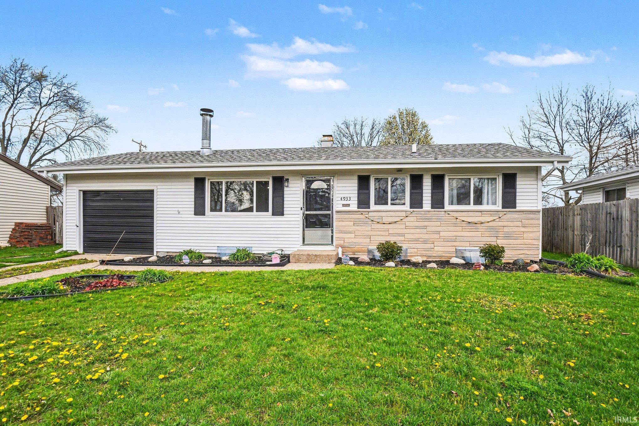 South Bend IN, 4933 Bloomfield Place