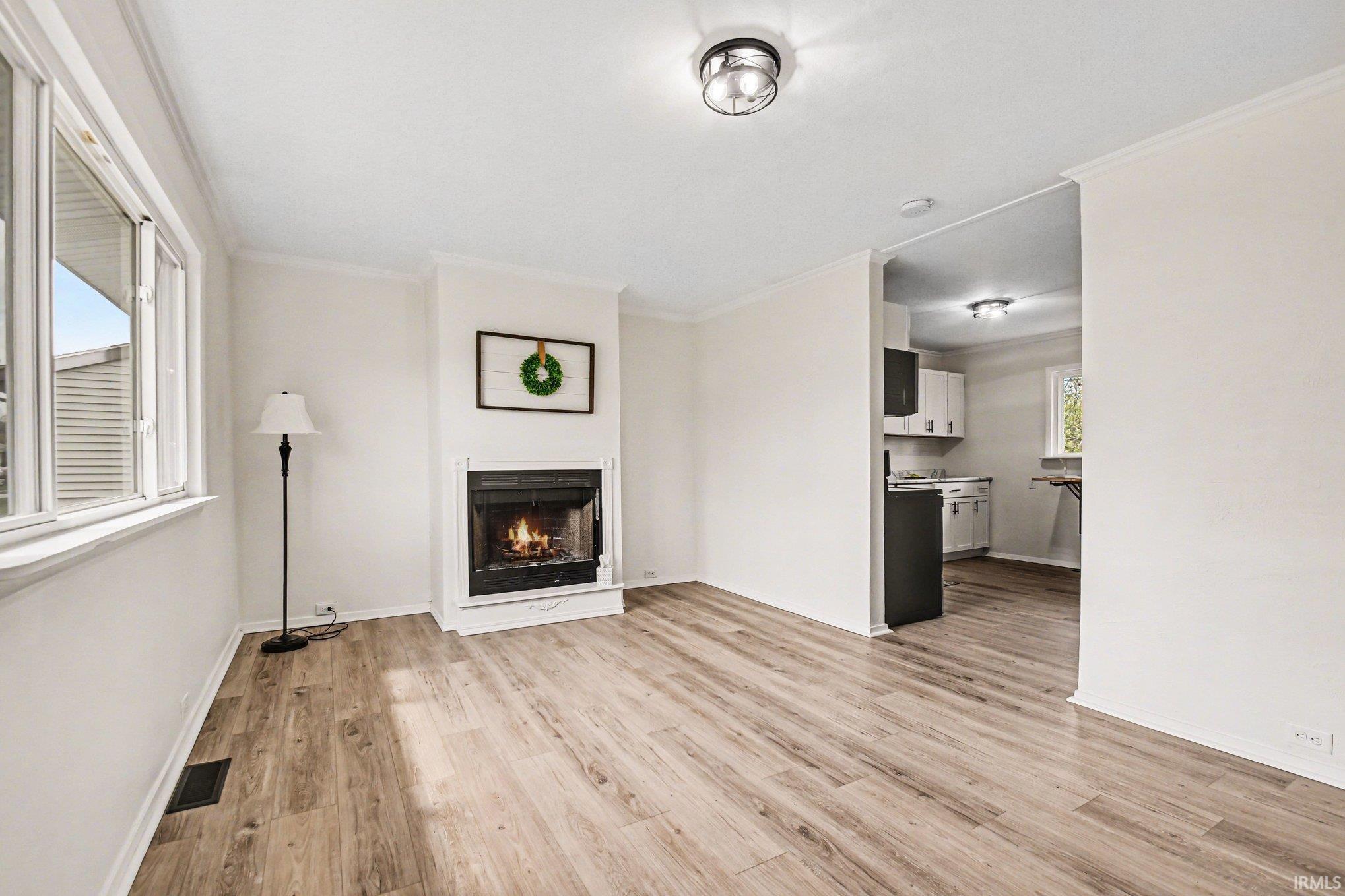 4933 Bloomfield Place South Bend IN 46619