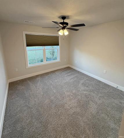 9 Beacon Way Washington IN 47501