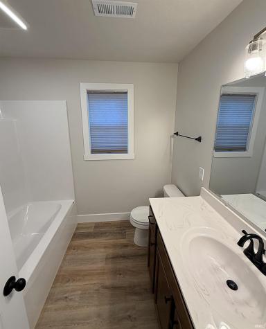 9 Beacon Way Washington IN 47501