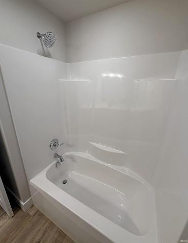 9 Beacon Way Washington IN 47501