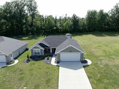 9 Beacon Way Washington IN 47501