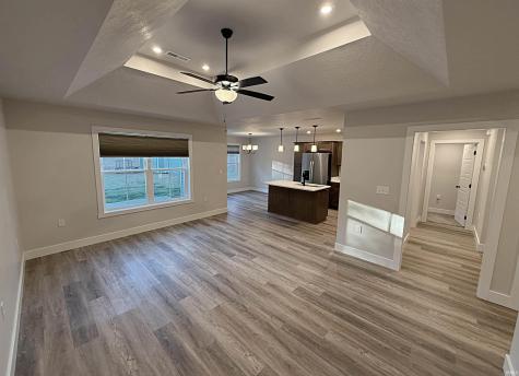 9 Beacon Way Washington IN 47501
