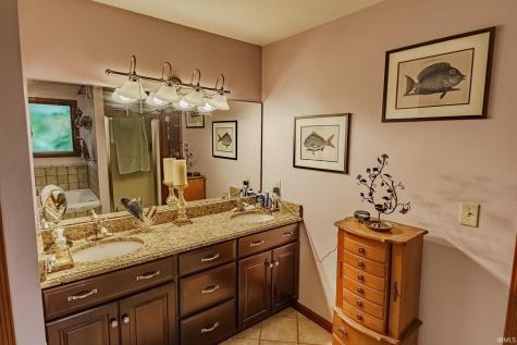 1580 E Garnett Drive Frankfort IN 46041