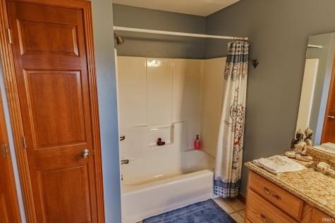 1580 E Garnett Drive Frankfort IN 46041