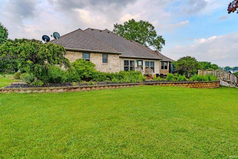 1580 E Garnett Drive Frankfort IN 46041