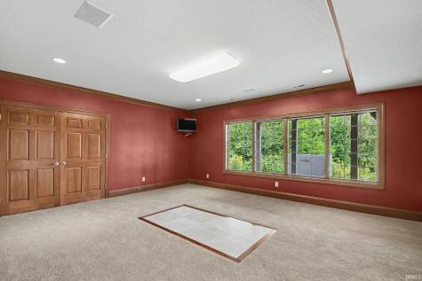 3496 S State Road 15 Road Warsaw IN 46580