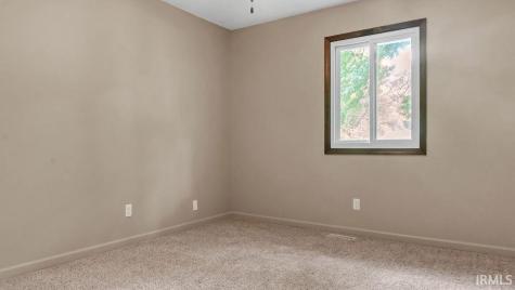 110 S Pine Cone Court Ellettsville IN 47429