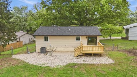 110 S Pine Cone Court Ellettsville IN 47429