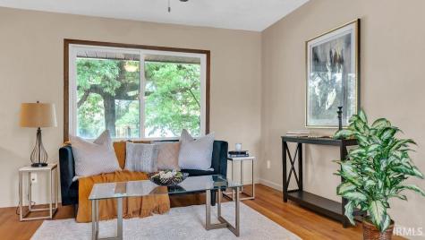 110 S Pine Cone Court Ellettsville IN 47429