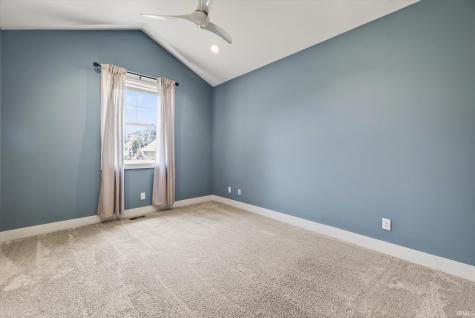 943 E Nicholas Lane Ellettsville IN 47429
