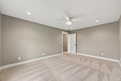 943 E Nicholas Lane Ellettsville IN 47429