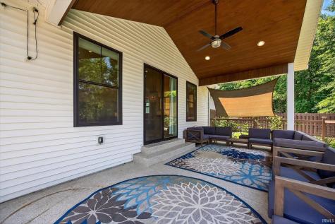 943 E Nicholas Lane Ellettsville IN 47429