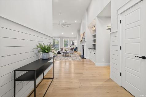 943 E Nicholas Lane Ellettsville IN 47429
