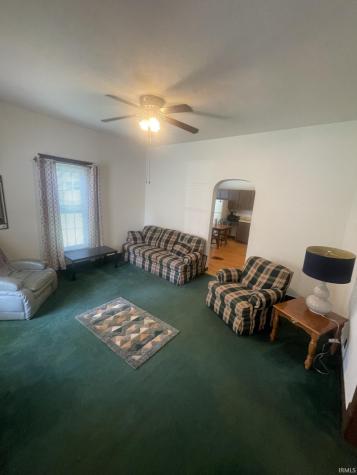 809 N Mason Street Bicknell IN 47512