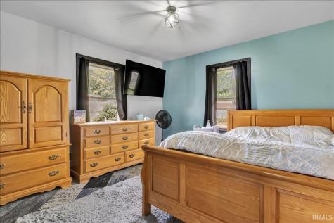 823 E Sherman Street Mount Vernon IN 47620