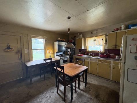 1212 E Dubail Avenue South Bend IN 46613