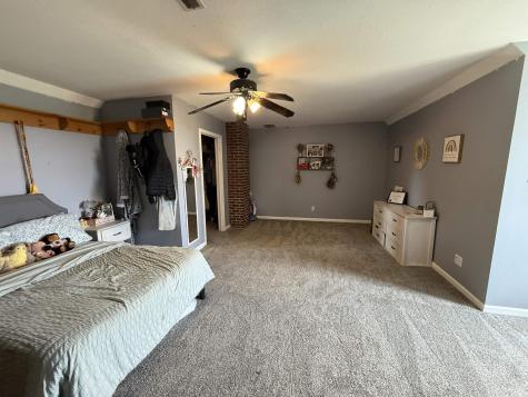 6381 E Co. Road 450 N Otwell IN 47564