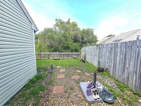 10028 Galleon Court Evansville IN 47725