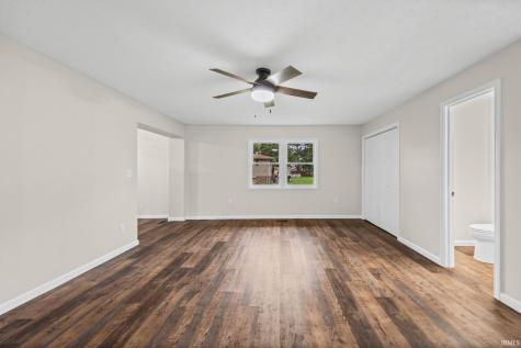 7060 W Crestwood Drive Delphi IN 46923
