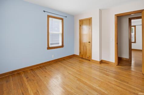 402 S Walnut Street Huntingburg IN 47542