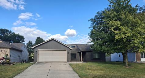 1402 Misty River Drive Fort Wayne IN 46808