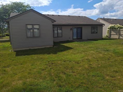 1402 Misty River Drive Fort Wayne IN 46808