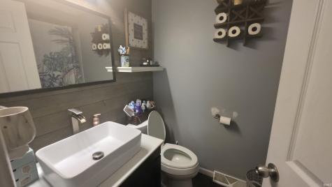 211 N Miller Manor Court Monticello IN 47960