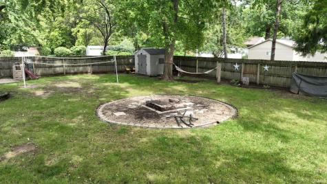 211 N Miller Manor Court Monticello IN 47960