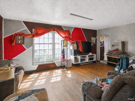 1833 Randallia Drive Fort Wayne IN 46805