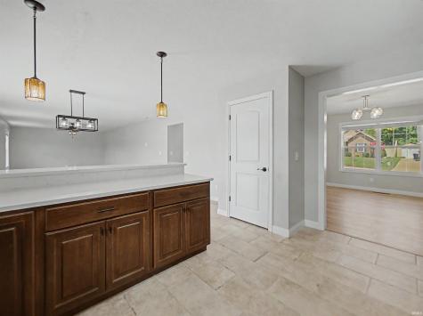 7537 Tia Court Evansville IN 47720