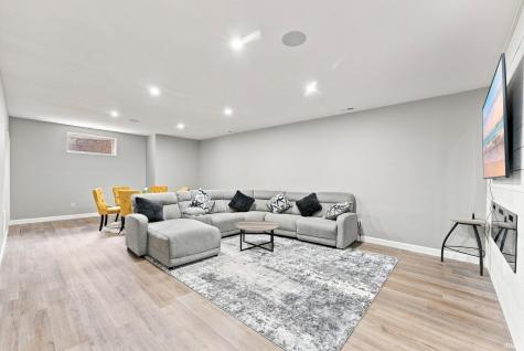 7474 Claypool Crossing Fort Wayne IN 46835