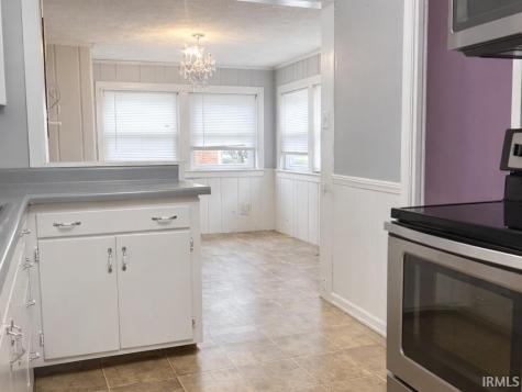 4341 S 8th Street Terre Haute IN 47802