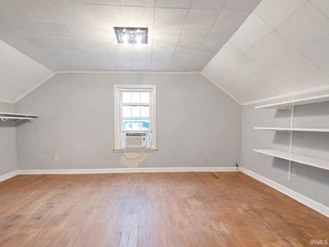 4341 S 8th Street Terre Haute IN 47802