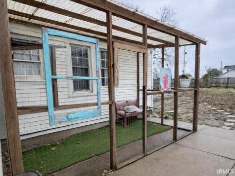 4341 S 8th Street Terre Haute IN 47802