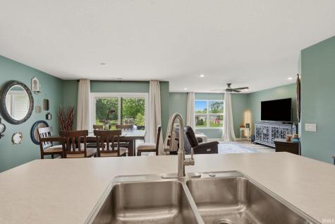 7902 Cordovan Cove Fort Wayne IN 46835
