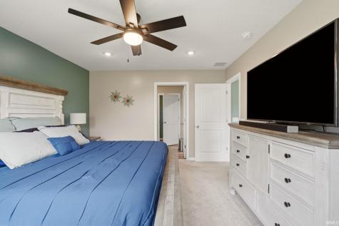 7902 Cordovan Cove Fort Wayne IN 46835