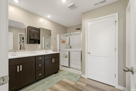 7902 Cordovan Cove Fort Wayne IN 46835