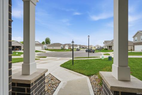 7902 Cordovan Cove Fort Wayne IN 46835
